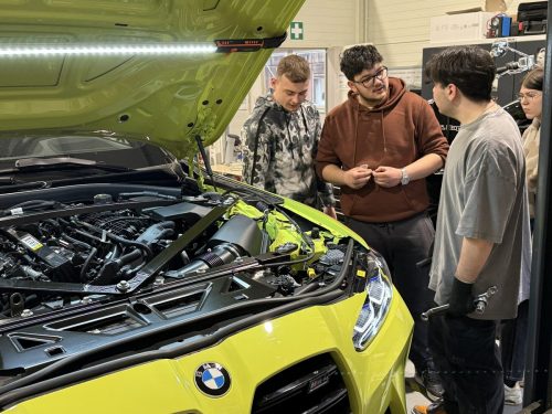 Gespräche über KFZ